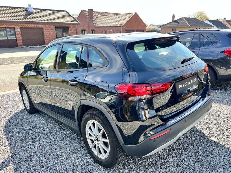 Mercedes-Benz GLA 180 2.0d Camera Carplay GPS Carnet Airco Garantie 1 AN