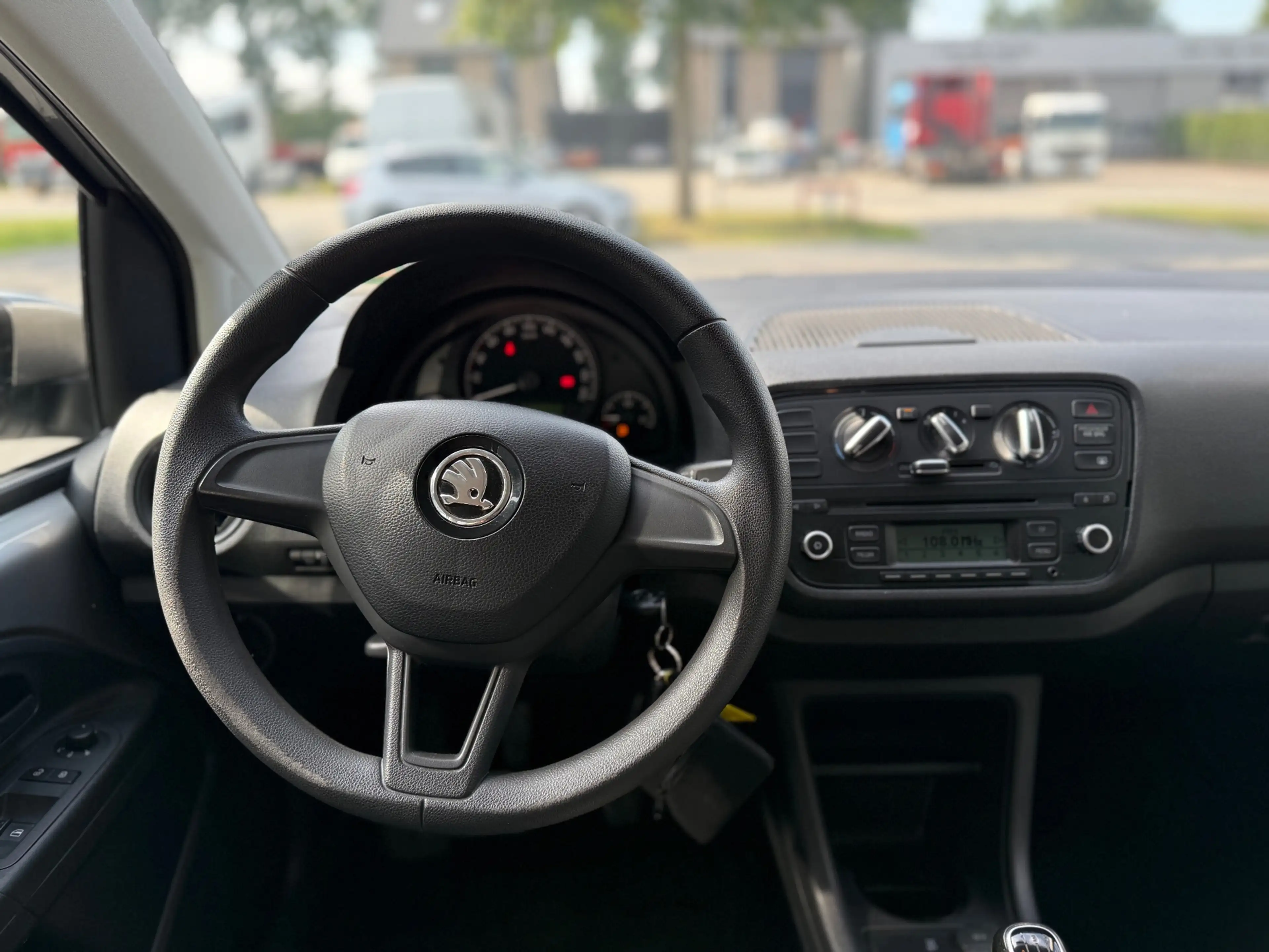 Skoda Citigo 1.0 Greentech Style — photo 14