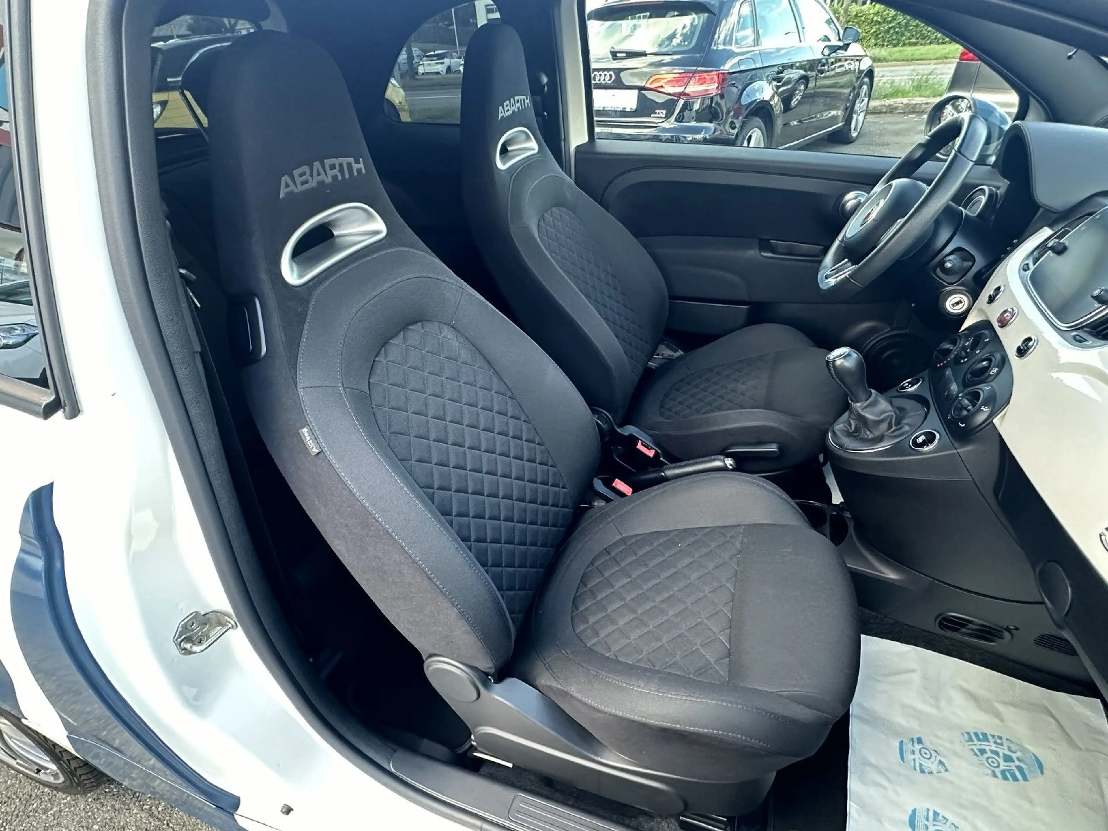 Abarth 500 595 1.Hand*Klima*PDC*17"Alu*Tüv NEU — photo 12