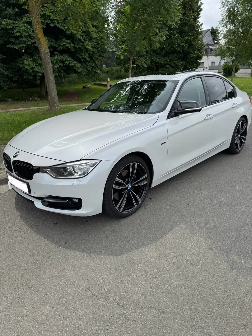 BMW 328 328i Sport Line - 2