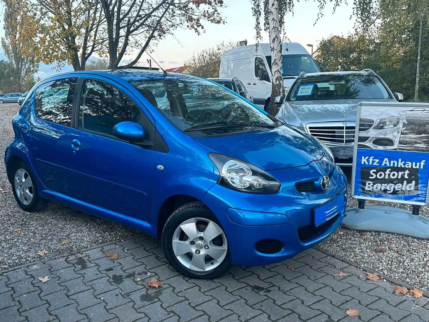 Toyota Aygo CoolBlue*2.HD*Klima*63.TKM*TÜV NEU Blau - 1
