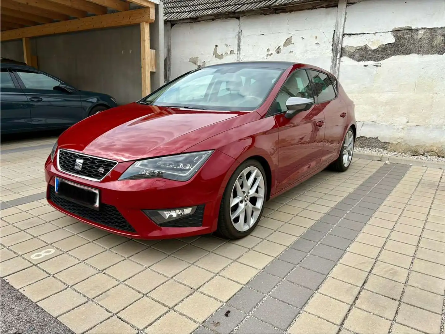 SEAT Leon Leon FR 1,8 TSI Start-Stopp FR Start-Stopp Rot - 1