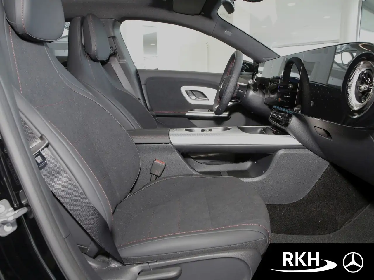 Mercedes-Benz CLA 200 CLA 200 AMG Line -neues Mod- Pano/Distron/360° 6