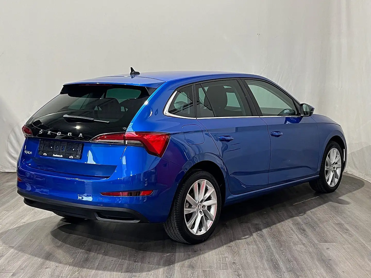 Skoda Scala Ambition Sitzheizung LM-Felgen Navi PDC Blau - 2