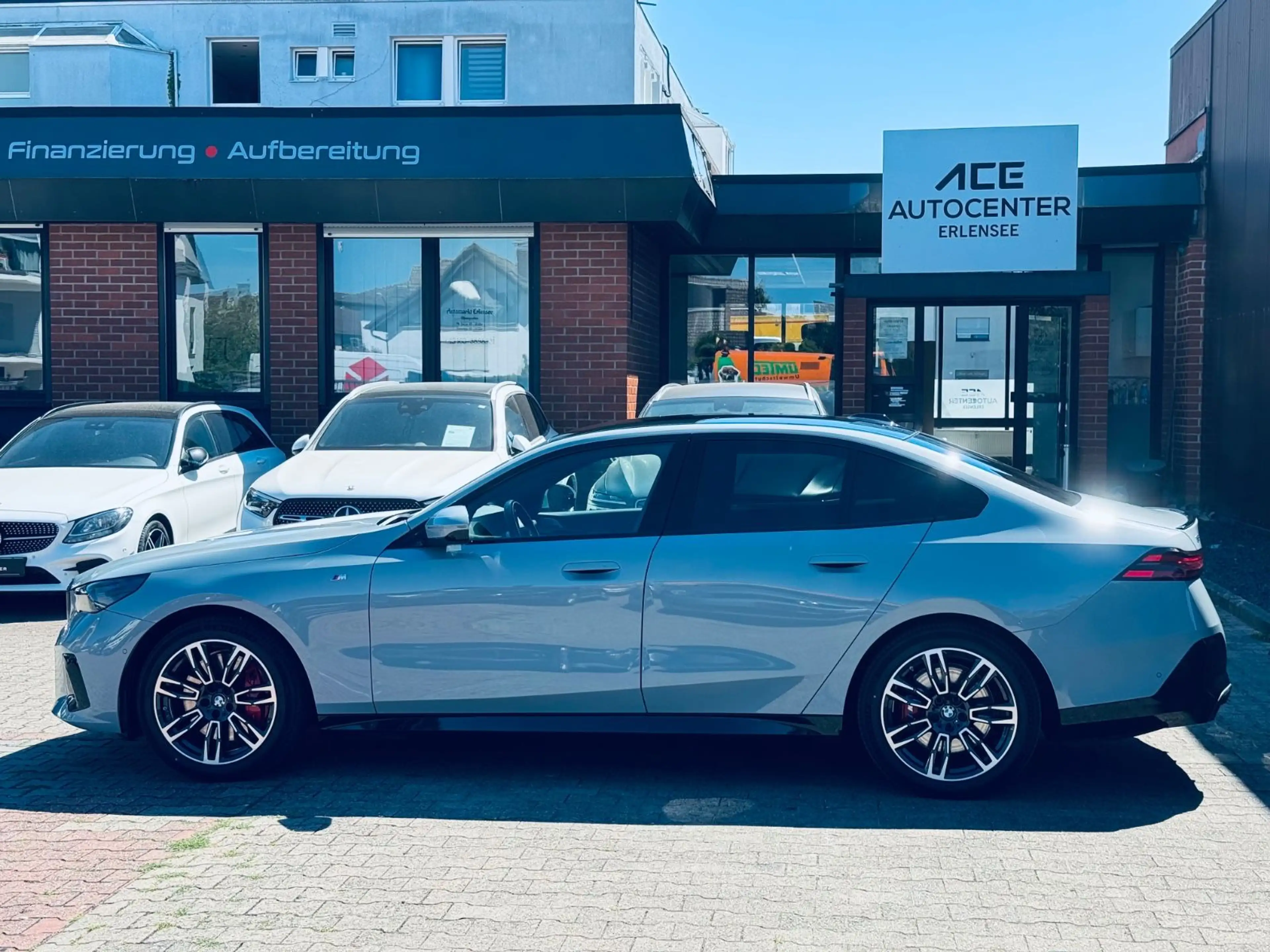 BMW i5 eDrive40 M Sport PRO PANO+B&K+LEDER BRAUN+21 — photo 5