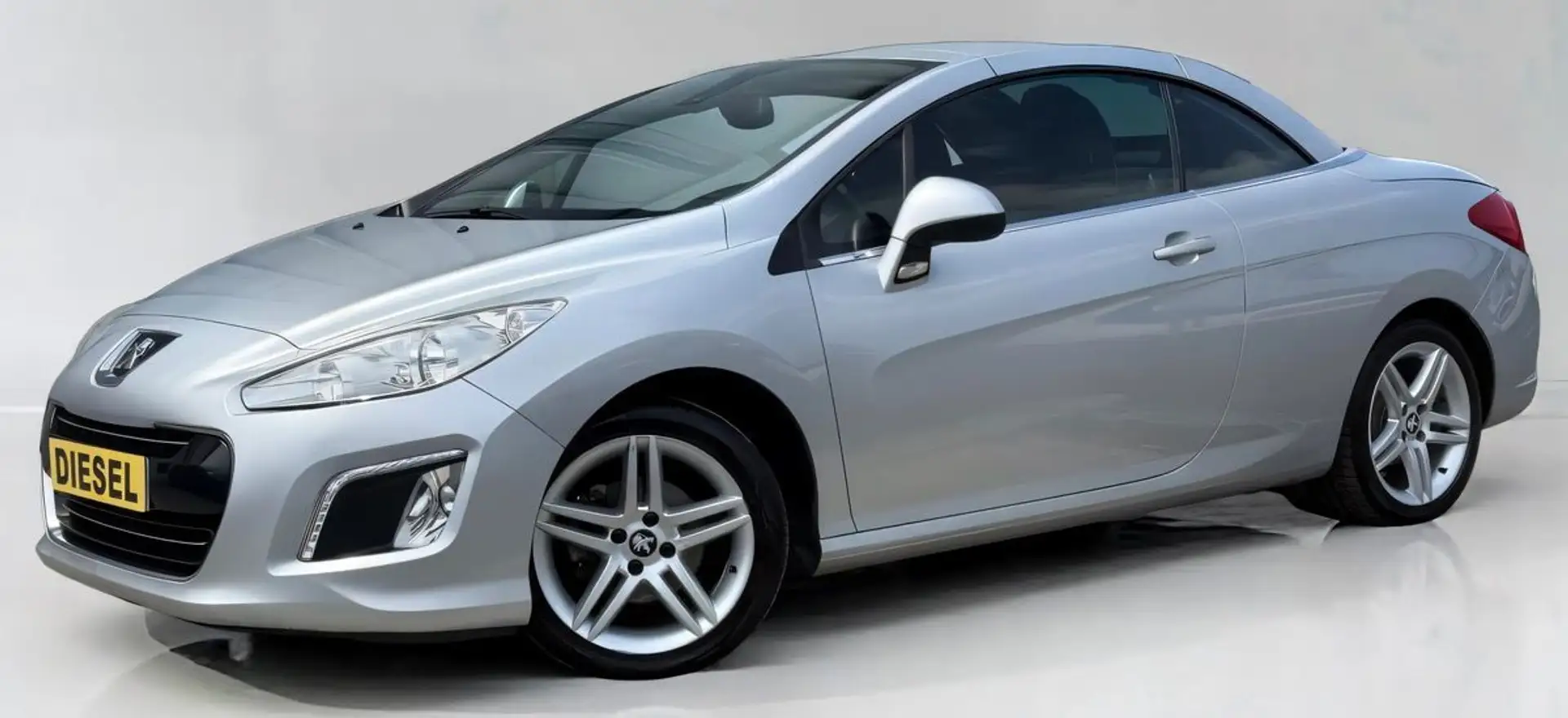 Peugeot 308 CC 1.6 e-HDi 112ch FAP Sport Pack (6 CV) 2011 Gris - 1