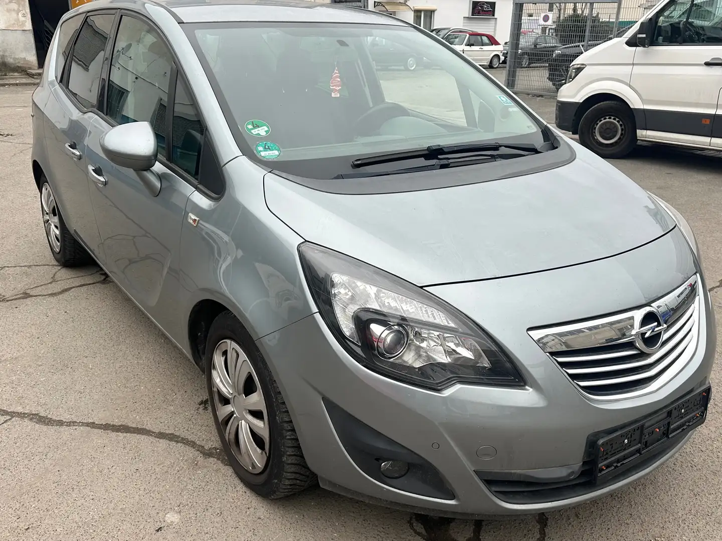 Opel Meriva Innovation Gris - 1
