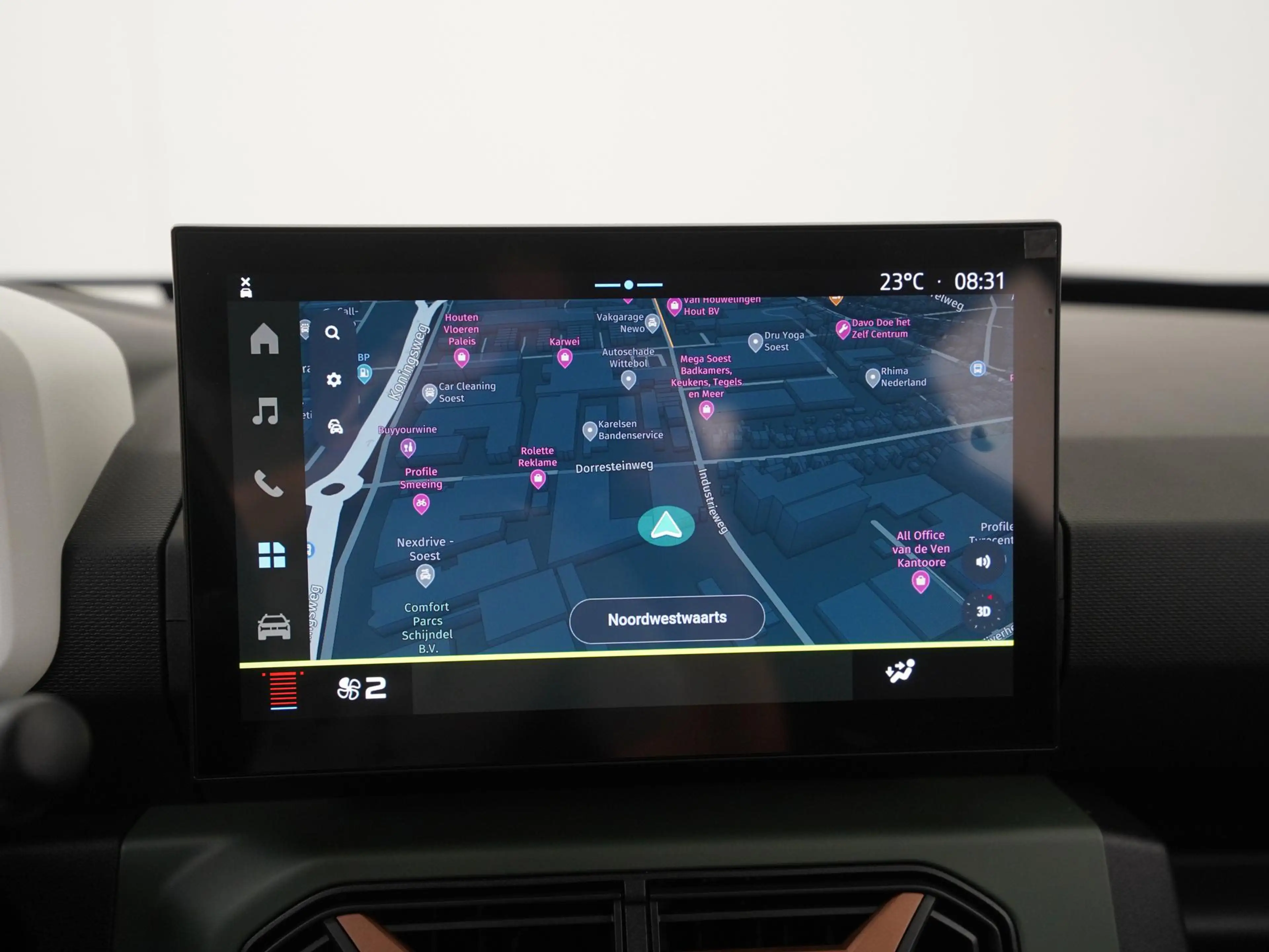 Dacia Spring Extreme 65 26.8 kWh | DC-snelladen | Achteruitcame — photo 12