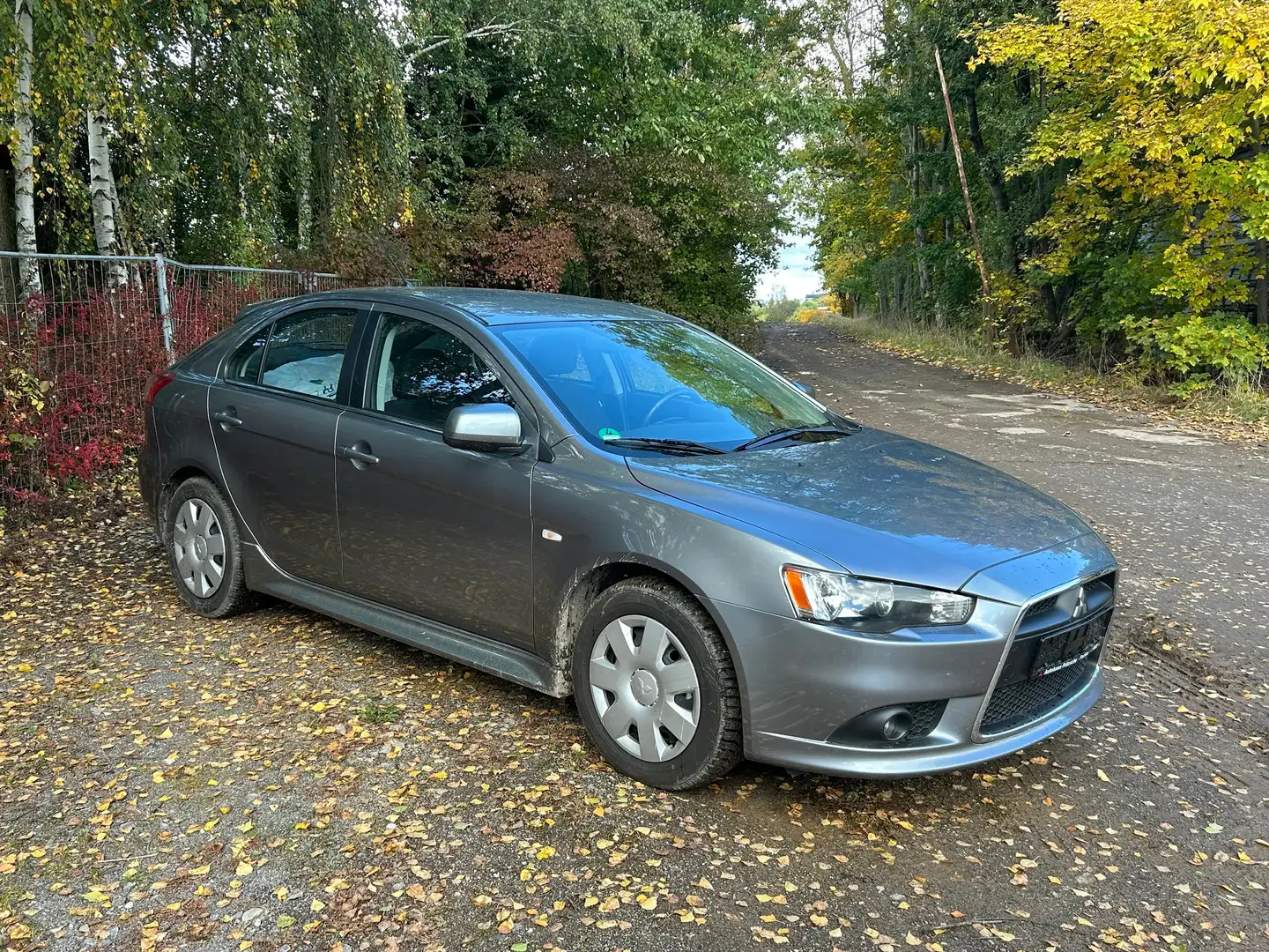 Mitsubishi Lancer Intense Klima PDC el.FH. RFK Soundsys TÜV 02/27 Grau - 2