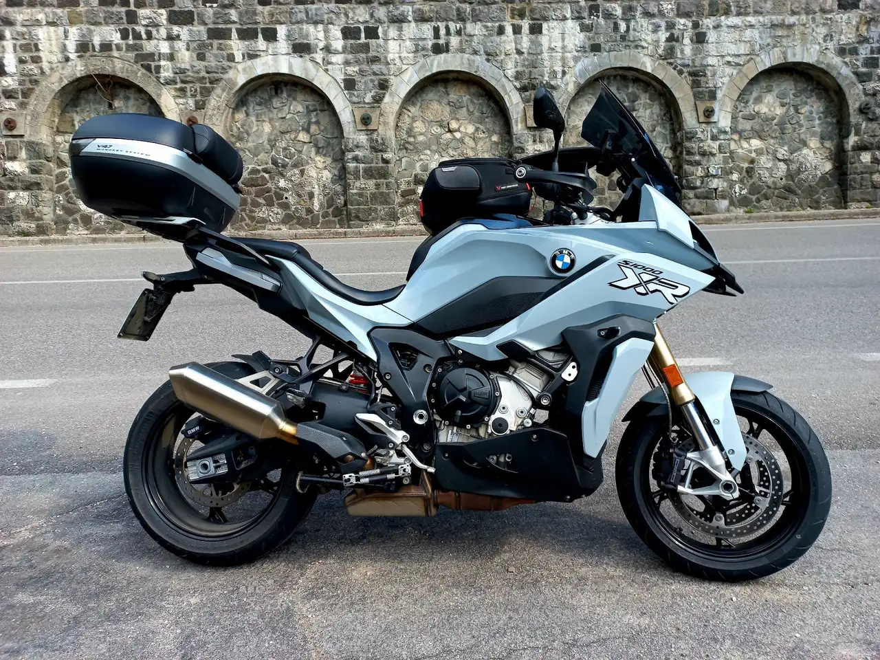 BMW S 1000 XR