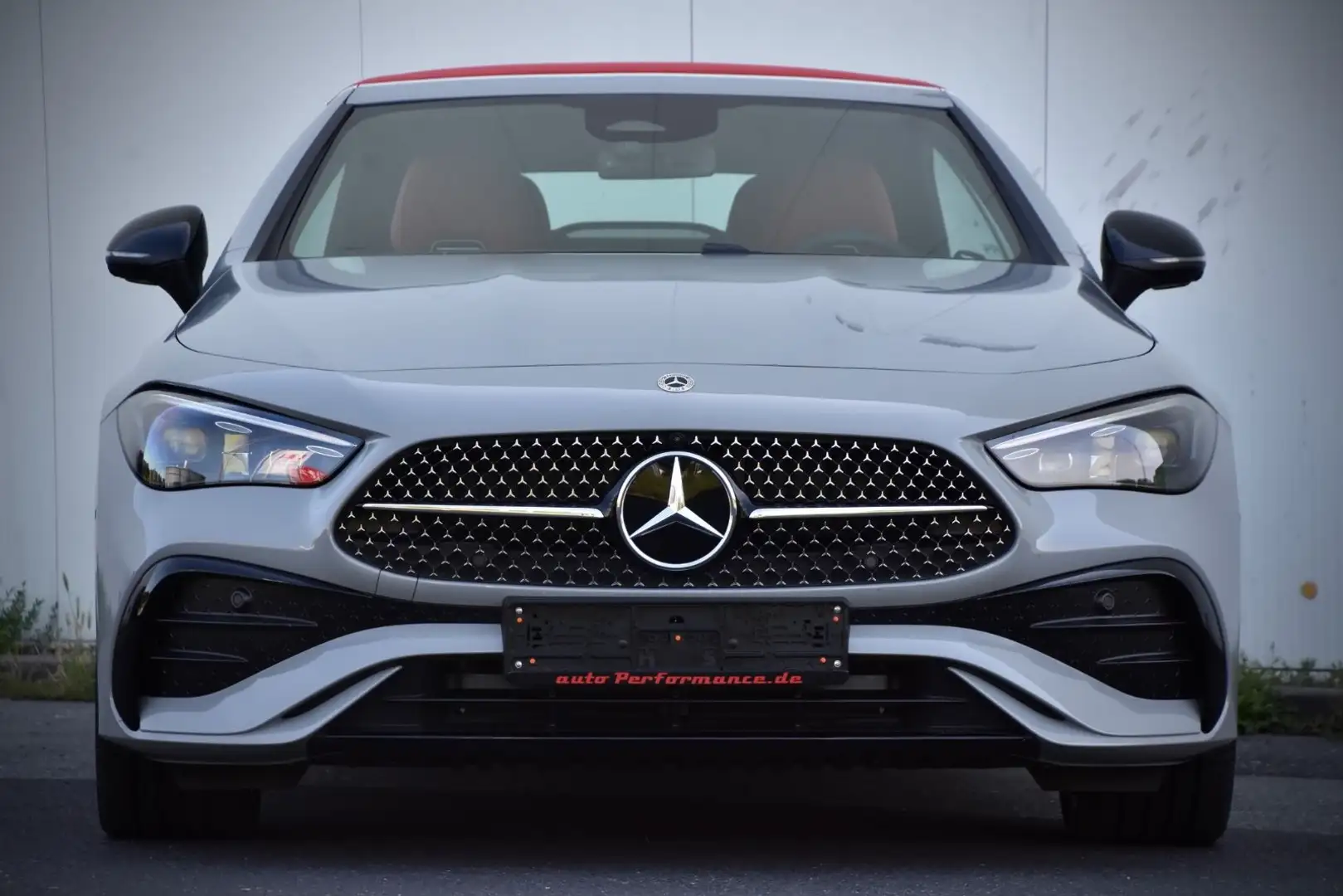 Mercedes-Benz CLE 220 Cabrio AMG Line Premium Plus SOFORT Grey - 2