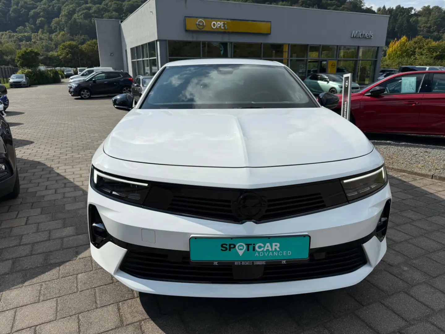 Opel Astra 1.2 Turbo GS Weiß - 2