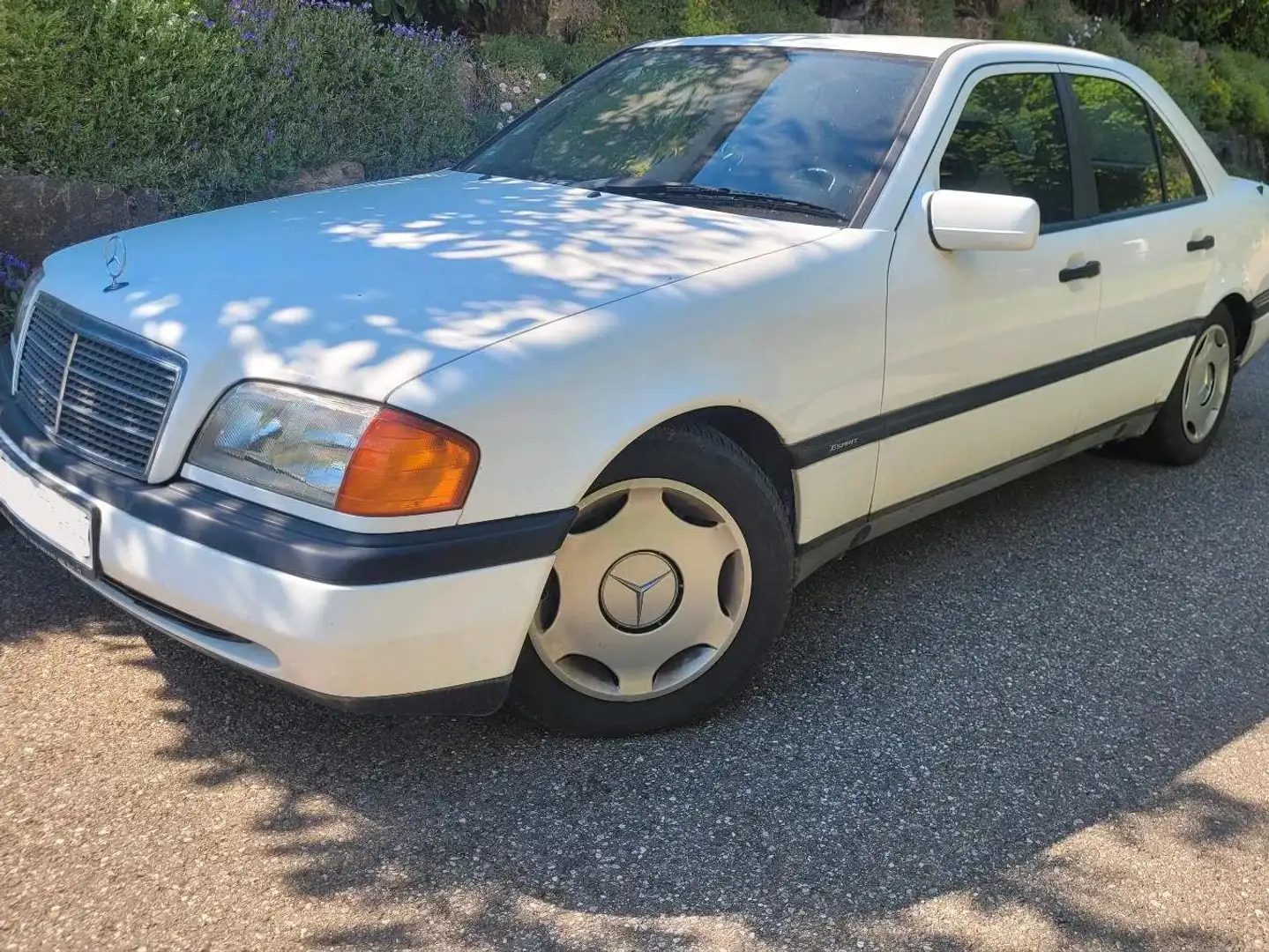 Mercedes-Benz C 180 C 180 Esprit bijela - 1