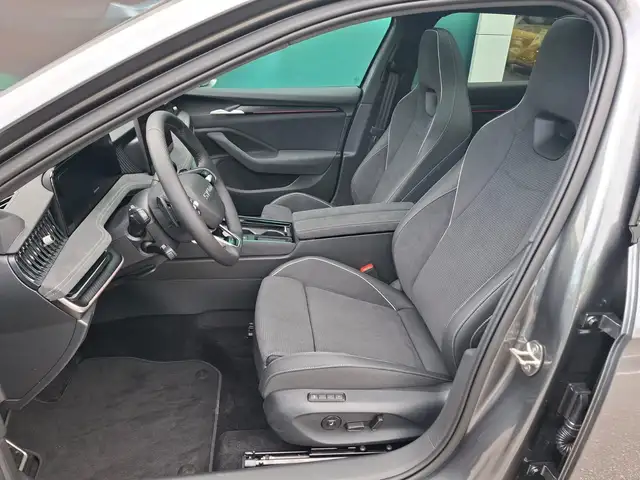 Skoda Superb 4x4 Sportline TDI DSG Ansicht 12