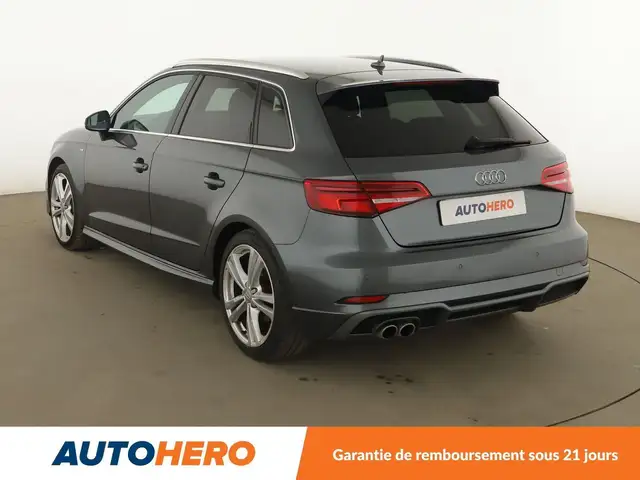 Audi A3 view 4