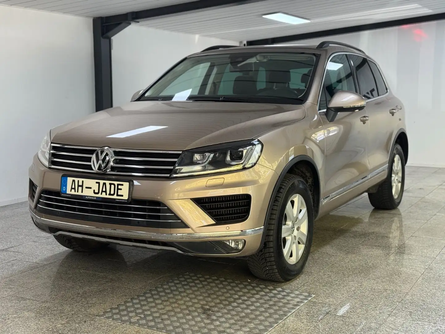 Volkswagen Touareg V6 TDI BMT 4M. Terrain-T*Pano*Standhzg* Gelb - 2