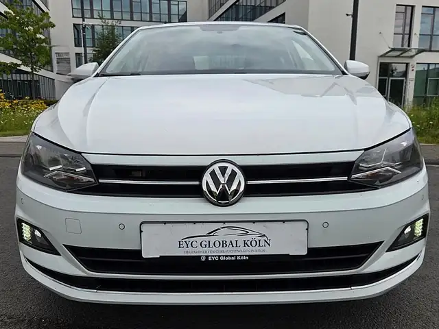 Volkswagen Polo view 7