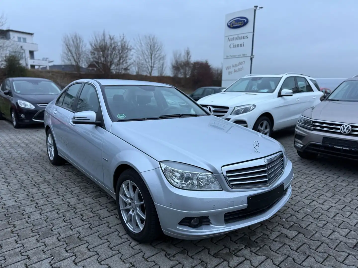 Mercedes-Benz C 220 CDI BlueEfficiency**AUTOMATIK**109961 KM Silber - 1