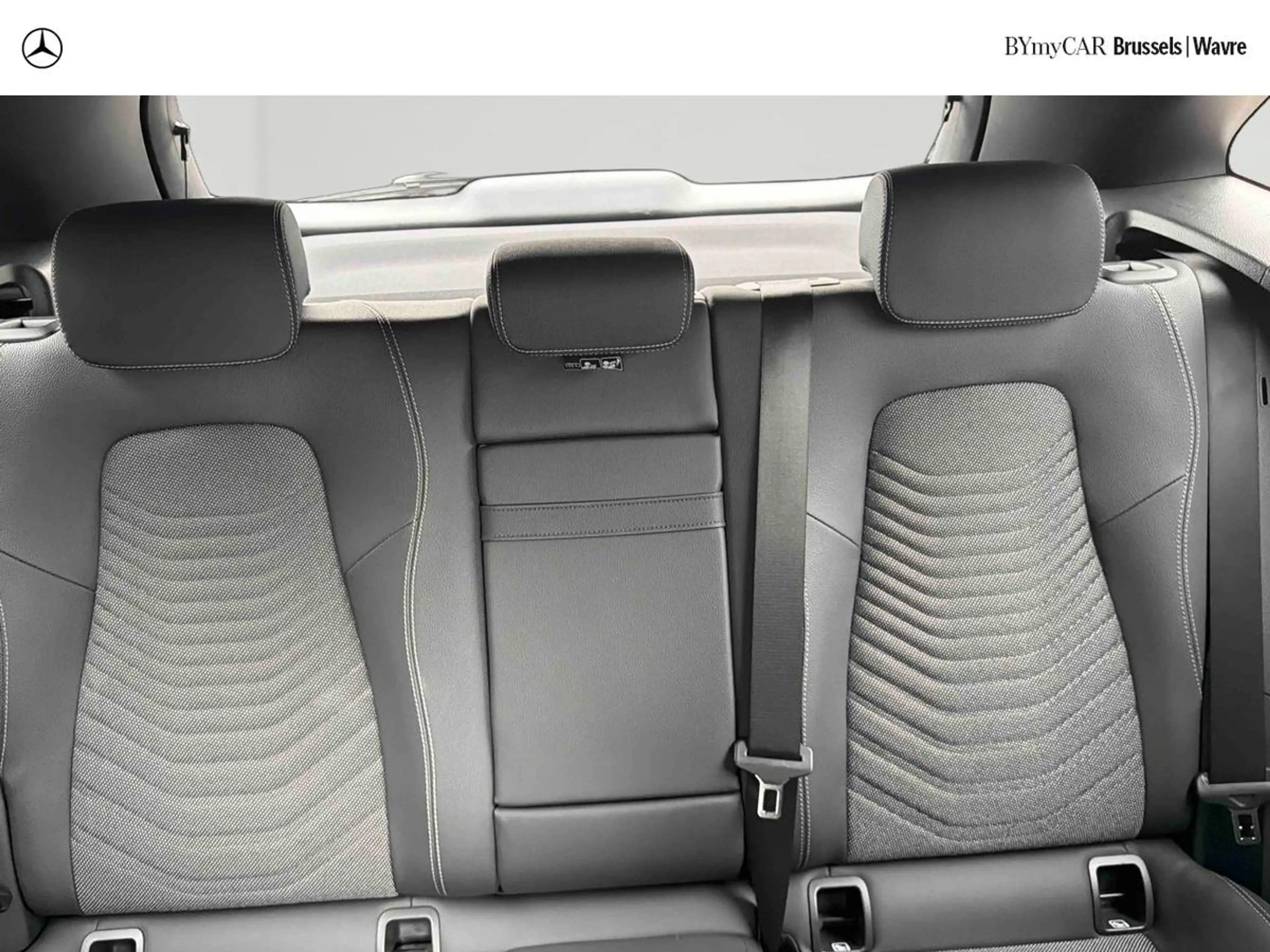 Mercedes-Benz EQA 250 EQA Luxury Line — photo 15