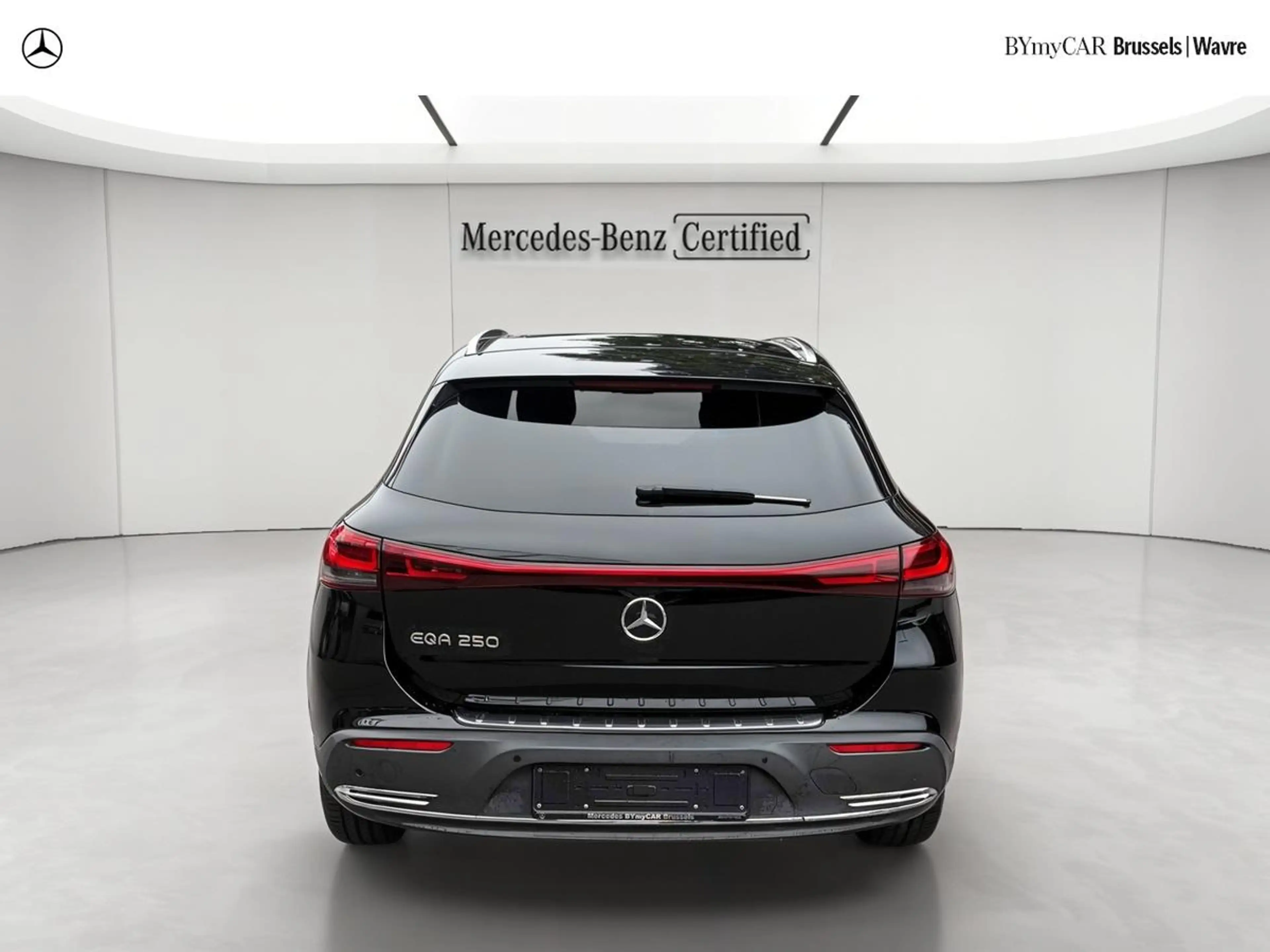 Mercedes-Benz EQA 250 EQA Luxury Line — photo 8