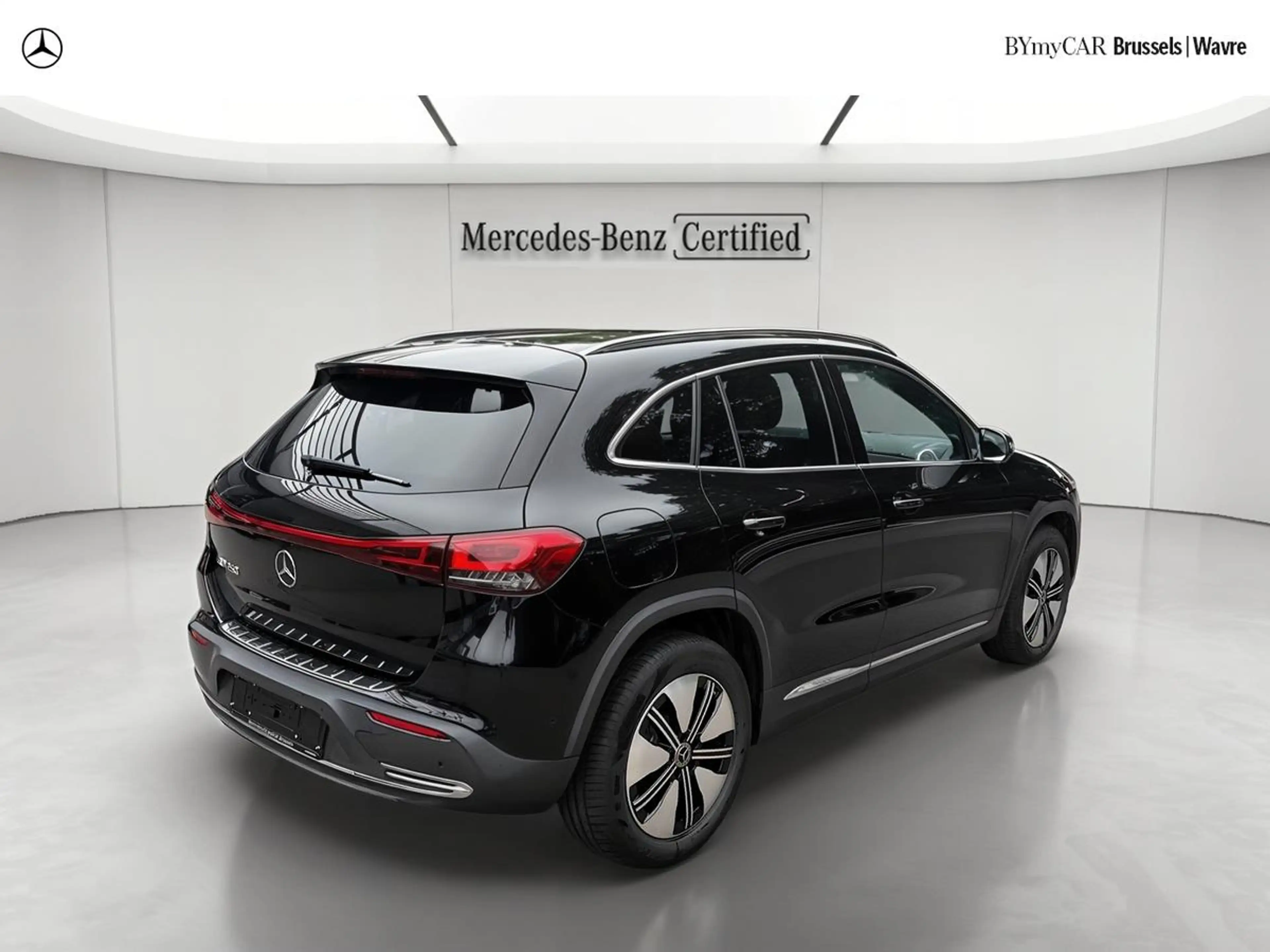 Mercedes-Benz EQA 250 EQA Luxury Line — photo 3