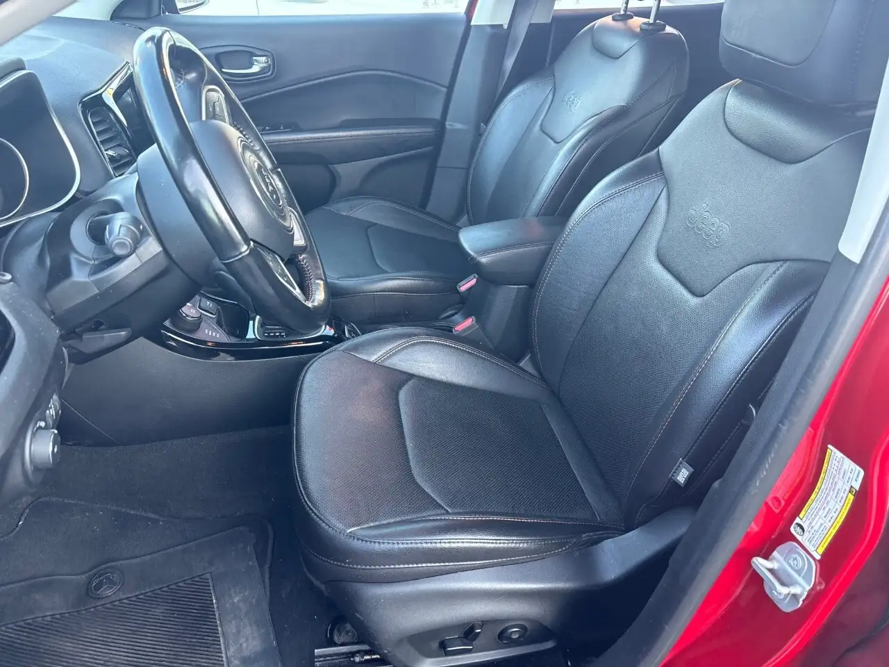 Jeep Compass снимка Jeep Compass