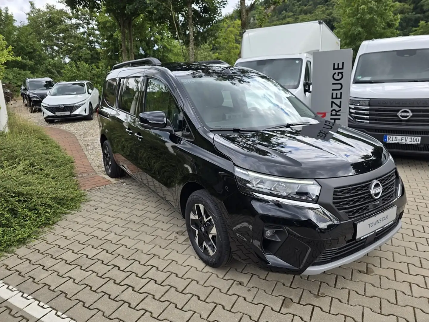 Nissan Townstar Kombi L2 Tekna 7-Sitzer 2,3t Schwarz - 1