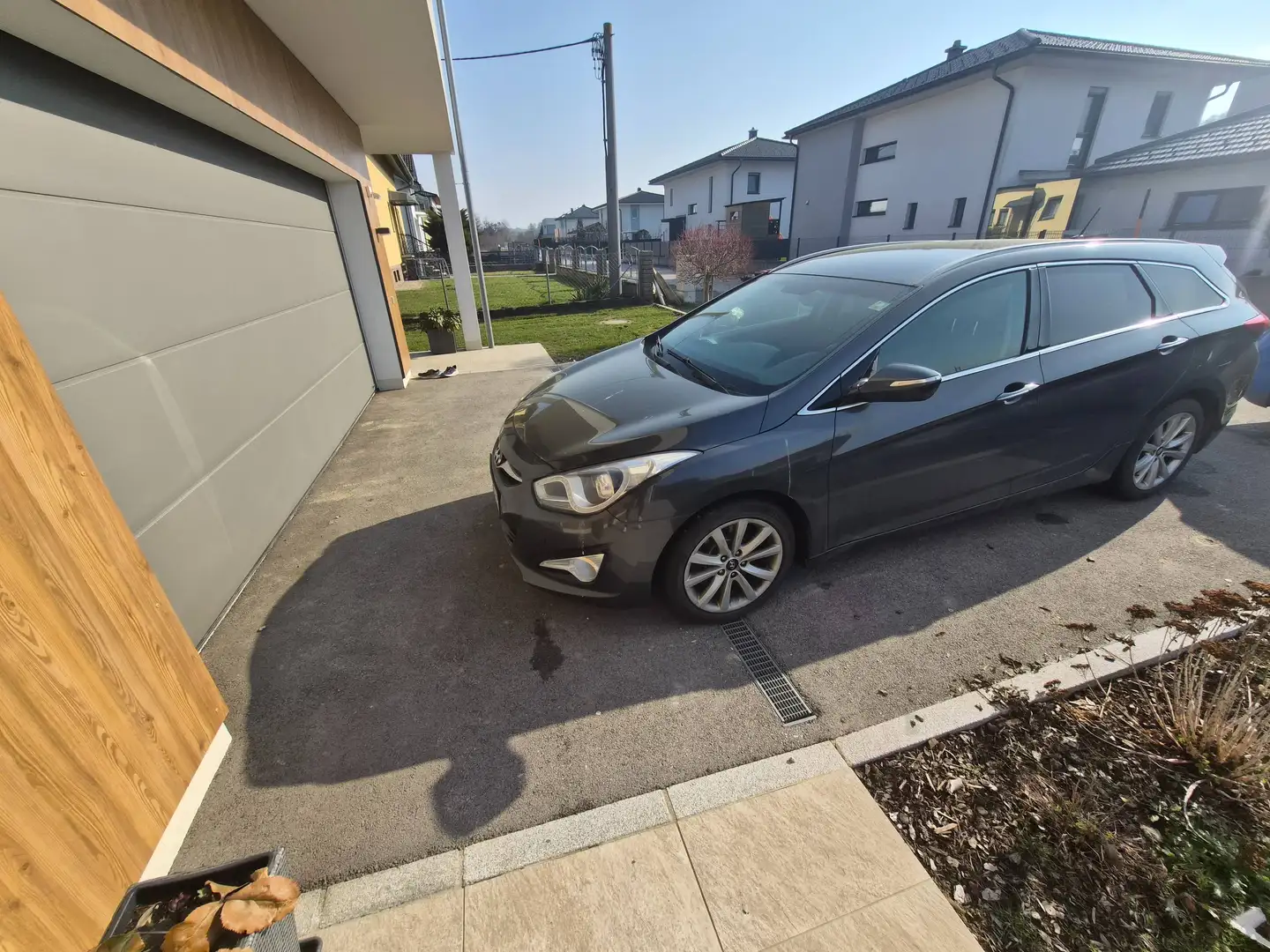 Hyundai i40 i40 Premium 1,7 CRDi DPF Premium - 2
