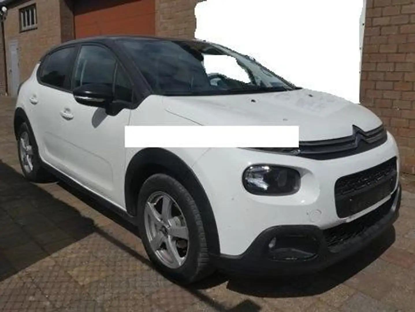 Citroen C3 1.2i PureTech Highlight / € 6.990 Netto / Navi Wit - 1