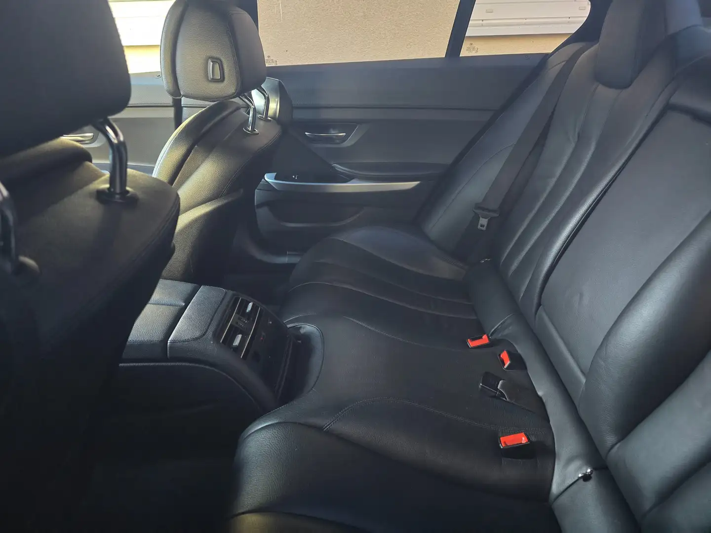 BMW 640 640d xDrive Gran Coupe Schwarz - 1
