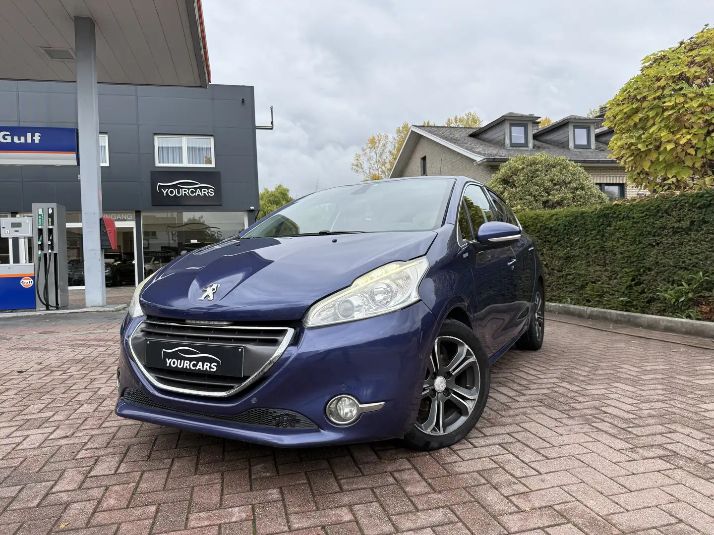 Peugeot 208 208 1.6 e-HDi Intuitive Bleu - 1