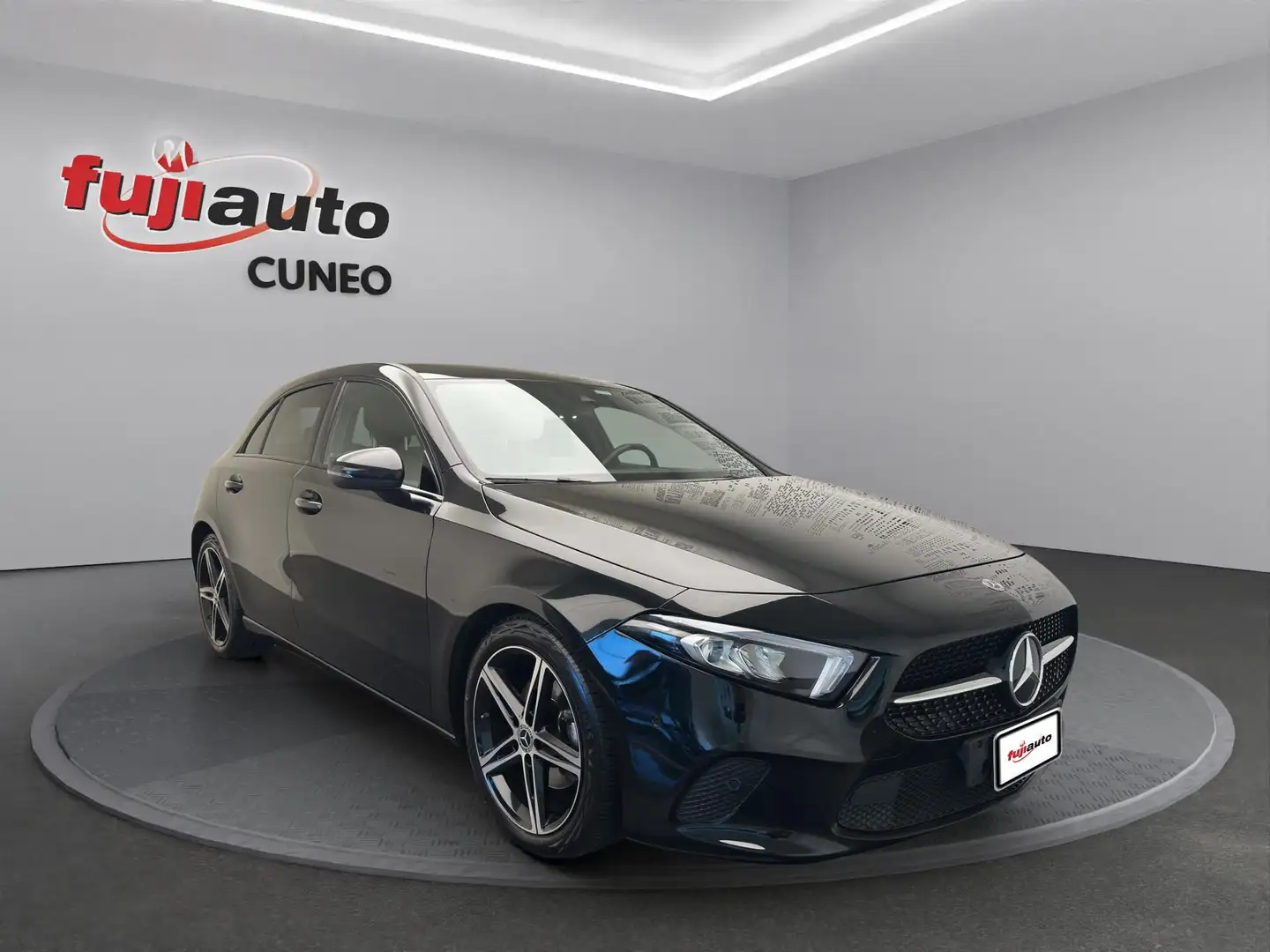 Mercedes-Benz A 180 A 180 d Premium auto Negro - 2
