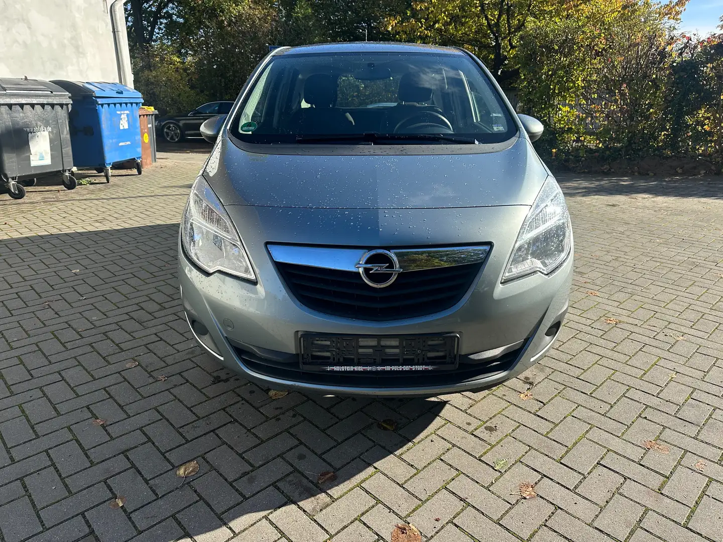 Opel Meriva Edition / Tüv Neu / Klima / Euro 5 /AHK Grau - 2