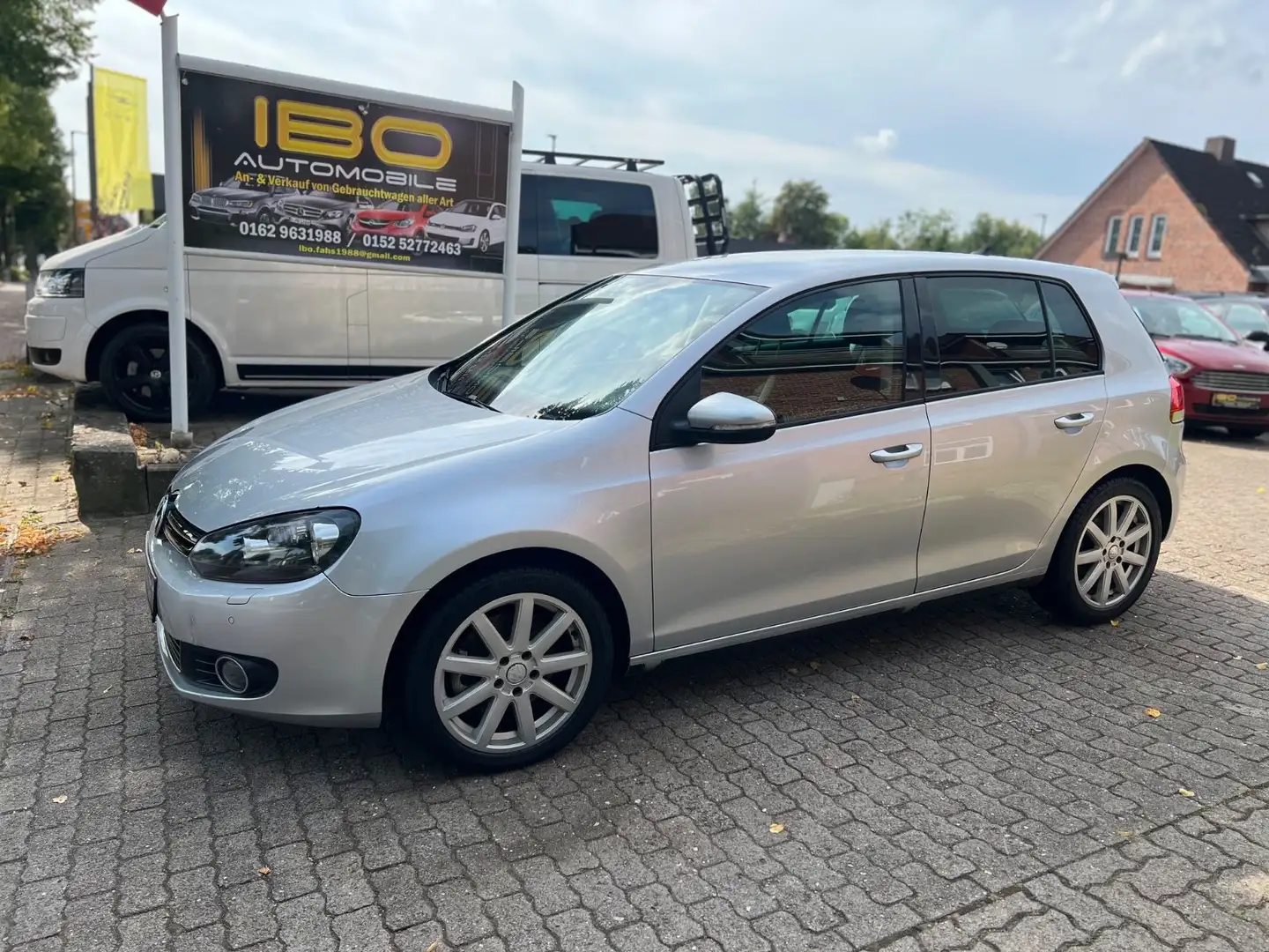 Volkswagen Golf VI Highline+Sitzh+HU/AU NEU Argent - 1