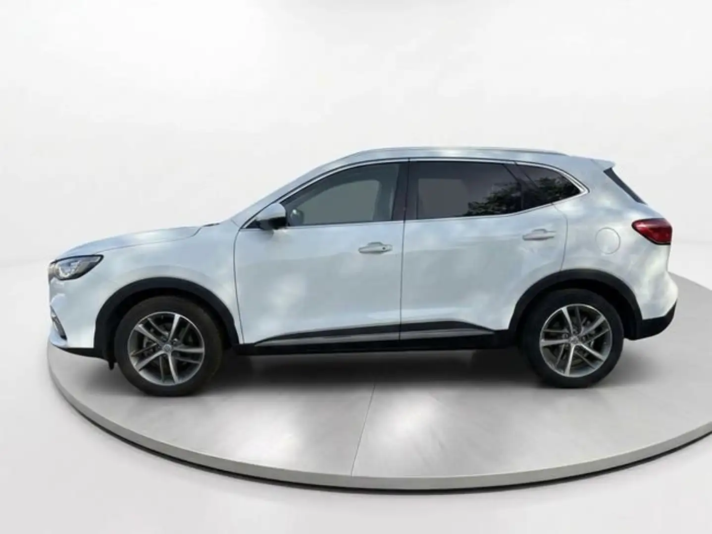 MG ZS 1.5 Turbo GDI Luxury Blanco - 2