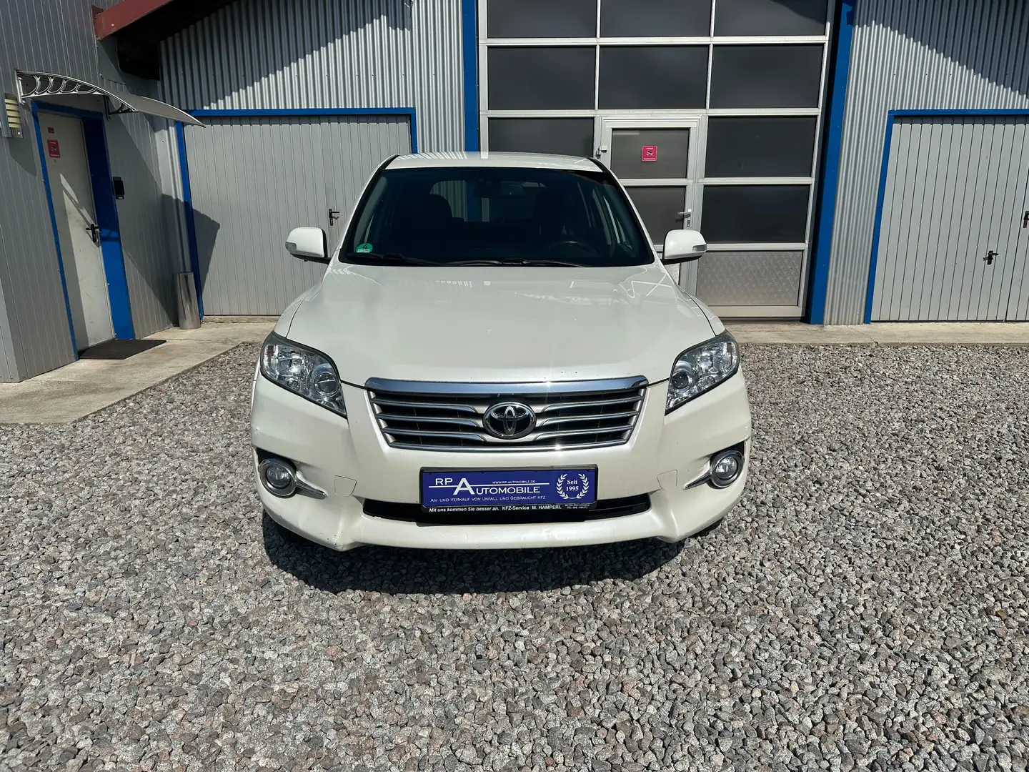 Toyota RAV 4 Executive 2.2 D 4X4 LEDER KLIMA KAMERA AHK Weiß - 1