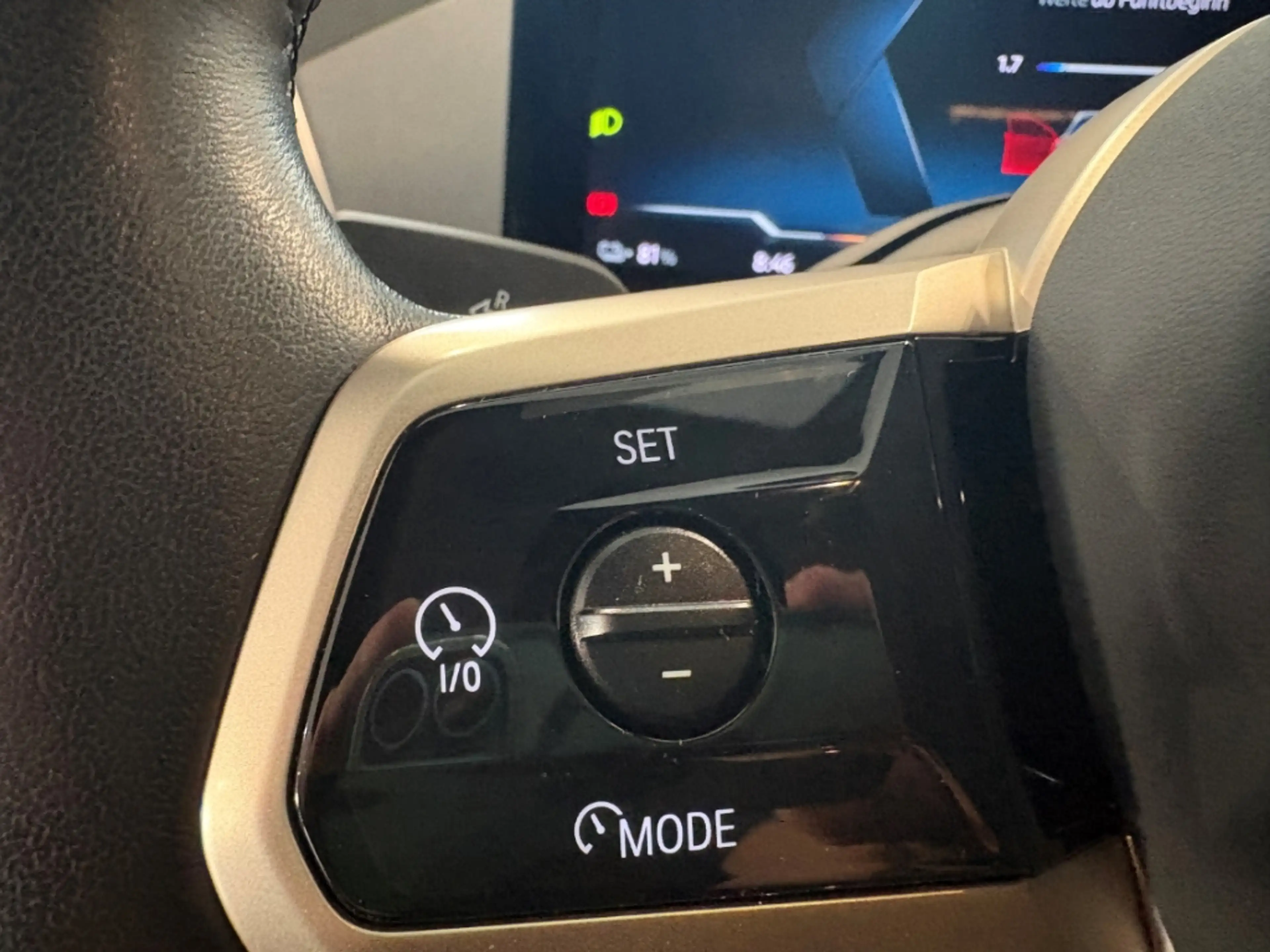 BMW iX xDrive 40 Navi Leder Digitales Cockpit Soundsystem — photo 14