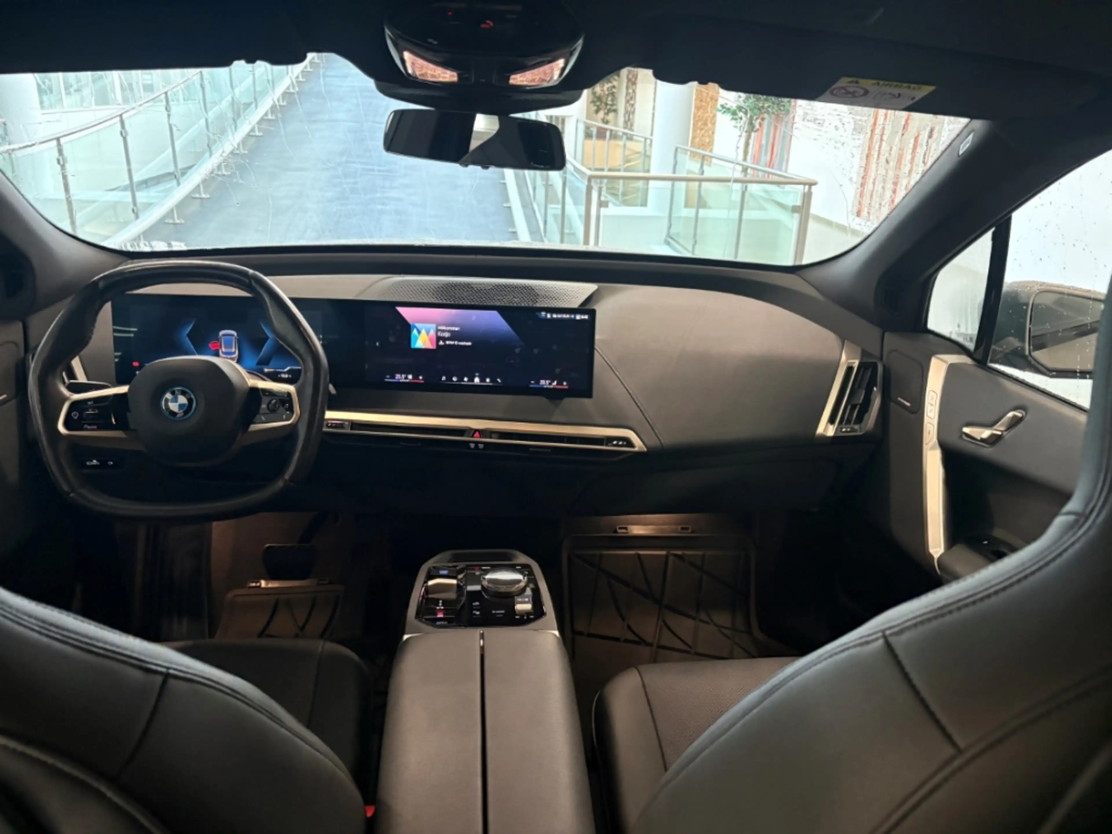 BMW iX xDrive 40 Navi Leder Digitales Cockpit Soundsystem — photo 8