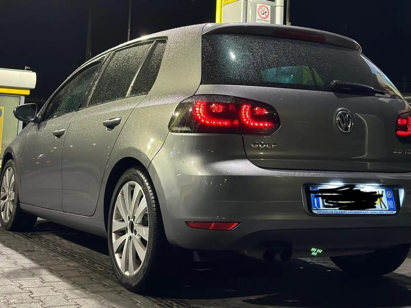 Volkswagen Golf Golf VI 2008 5p 2.0 tdi Highline 140cv Grigio - 1