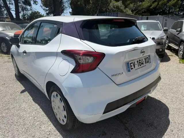 Nissan Micra view 3
