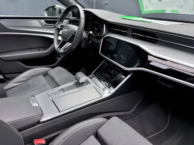 Audi A7 view 16