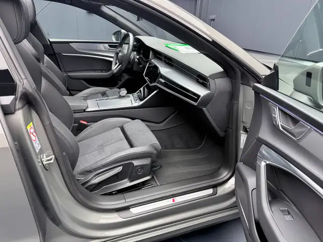 Audi A7 view 14