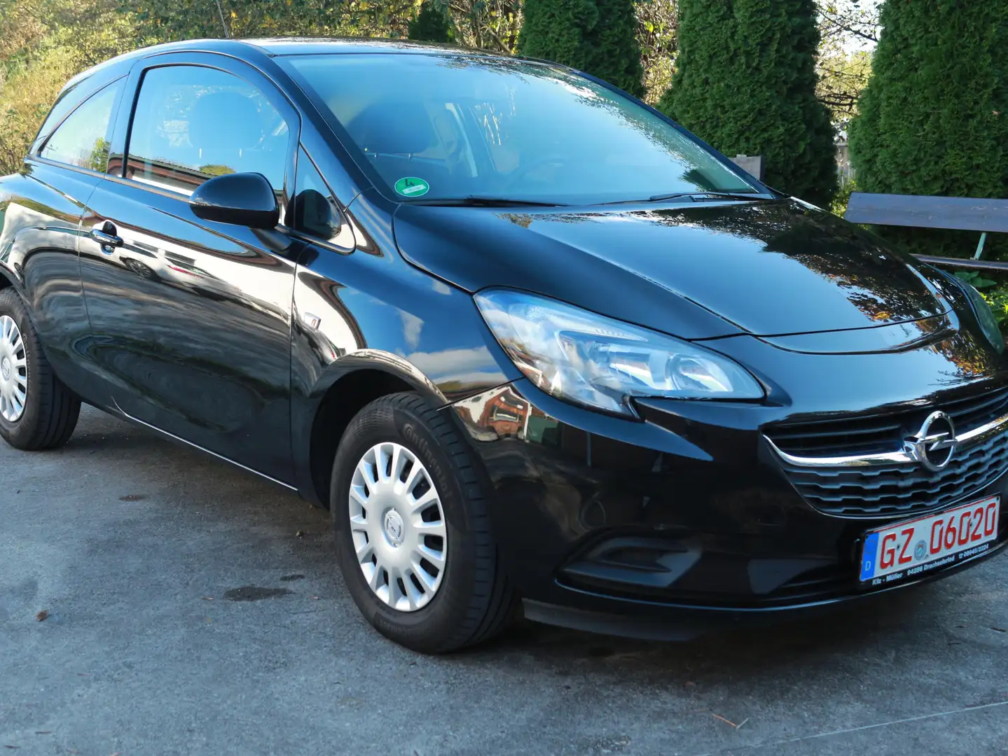 Opel Corsa Corsa 1.2 Selection Schwarz - 2