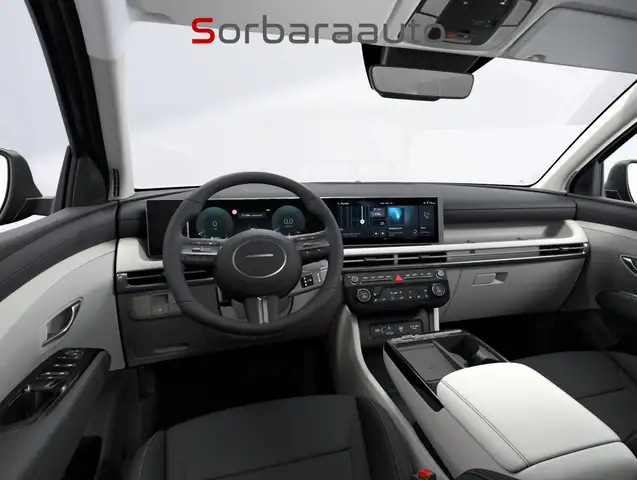 Hyundai Tucson view 2