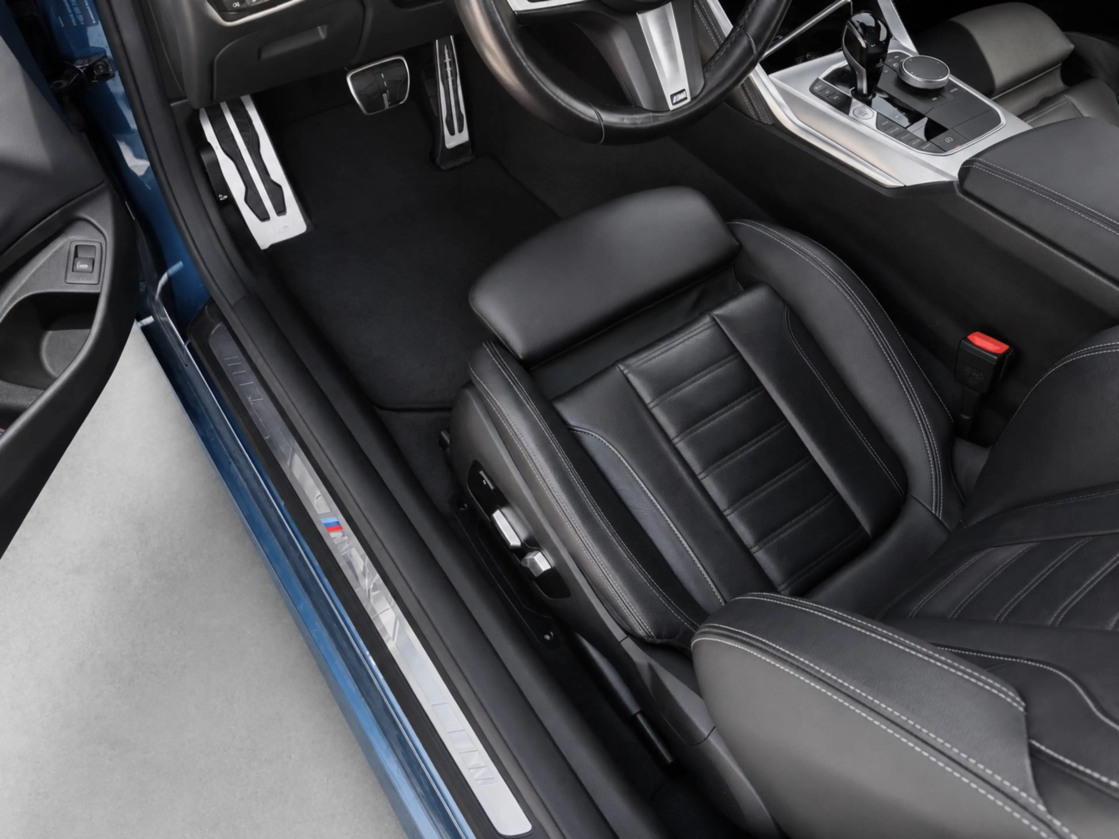 BMW 440 (G22) M440i xDrive - Laserlight, Harman Kardon, Toit ouvrant, HUD, Arctic Race Blue — photo 8