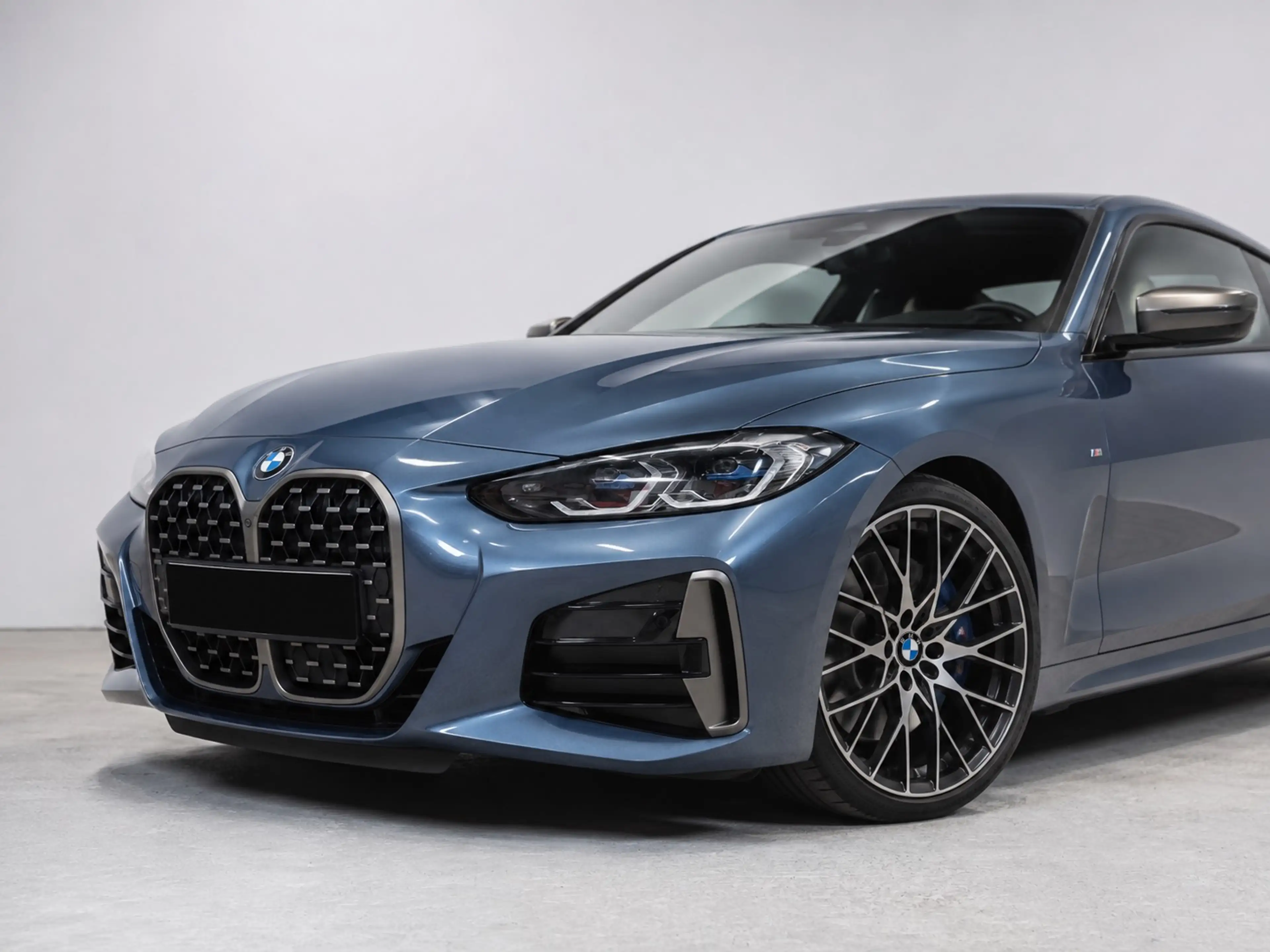 BMW 440 (G22) M440i xDrive - Laserlight, Harman Kardon, Toit ouvrant, HUD, Arctic Race Blue — photo 4