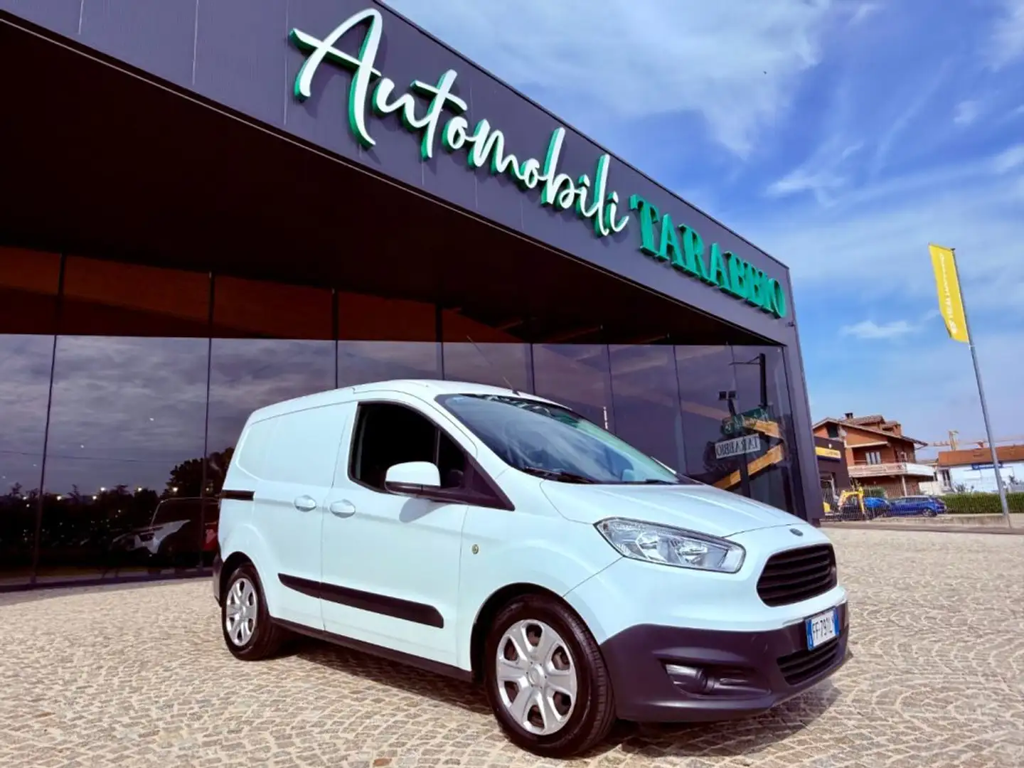 Ford Transit Courier KM 112.000 - BENZINA - IVA COMPRESA - NO OBBLIGO F Bianco - 1