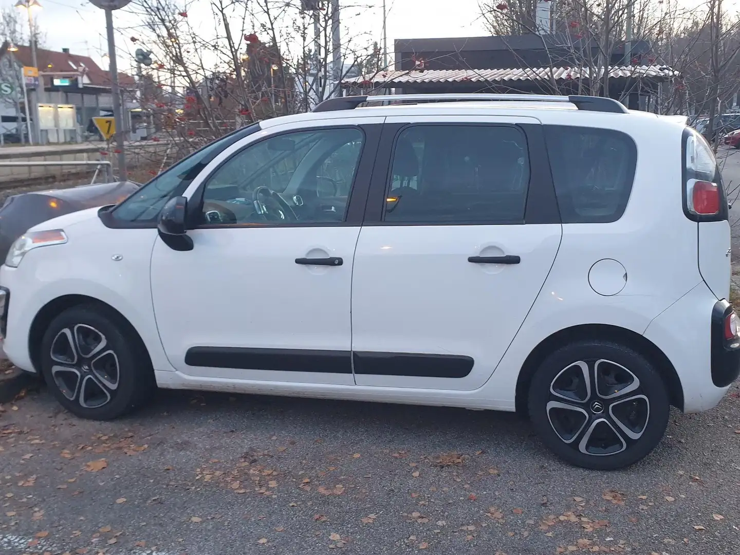 Citroen C3 Picasso C3 Picasso BlueHDi 100 Selection Weiß - 2