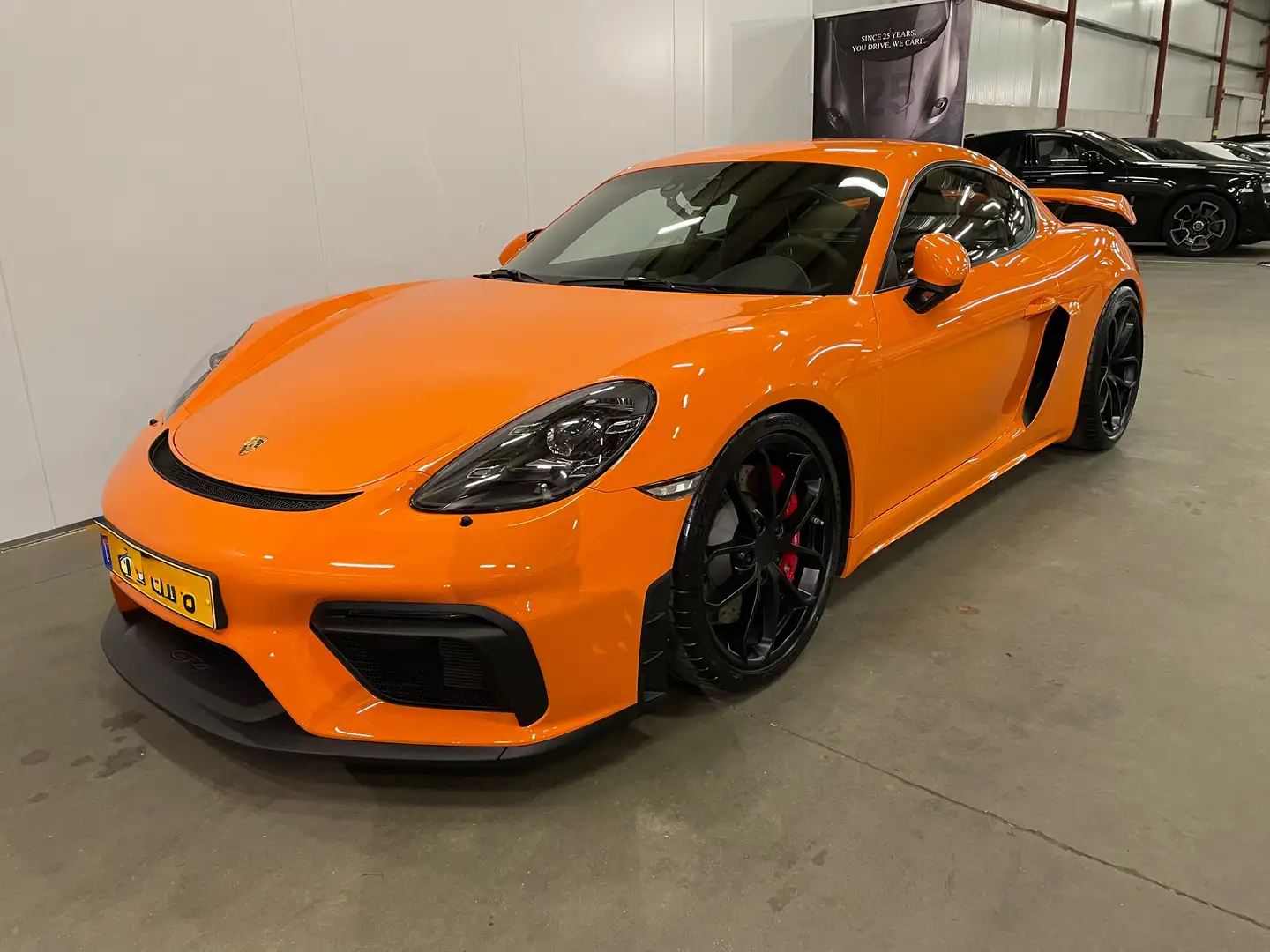 Porsche 718 GT4 Boite PDK Sieges baquets / Orange Pastel (PTS) Orange - 1