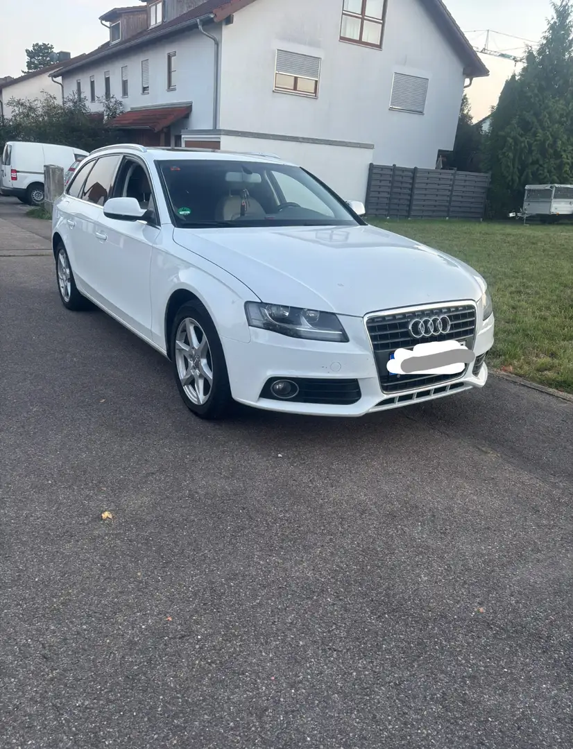 Audi A4 avant Weiß - 2